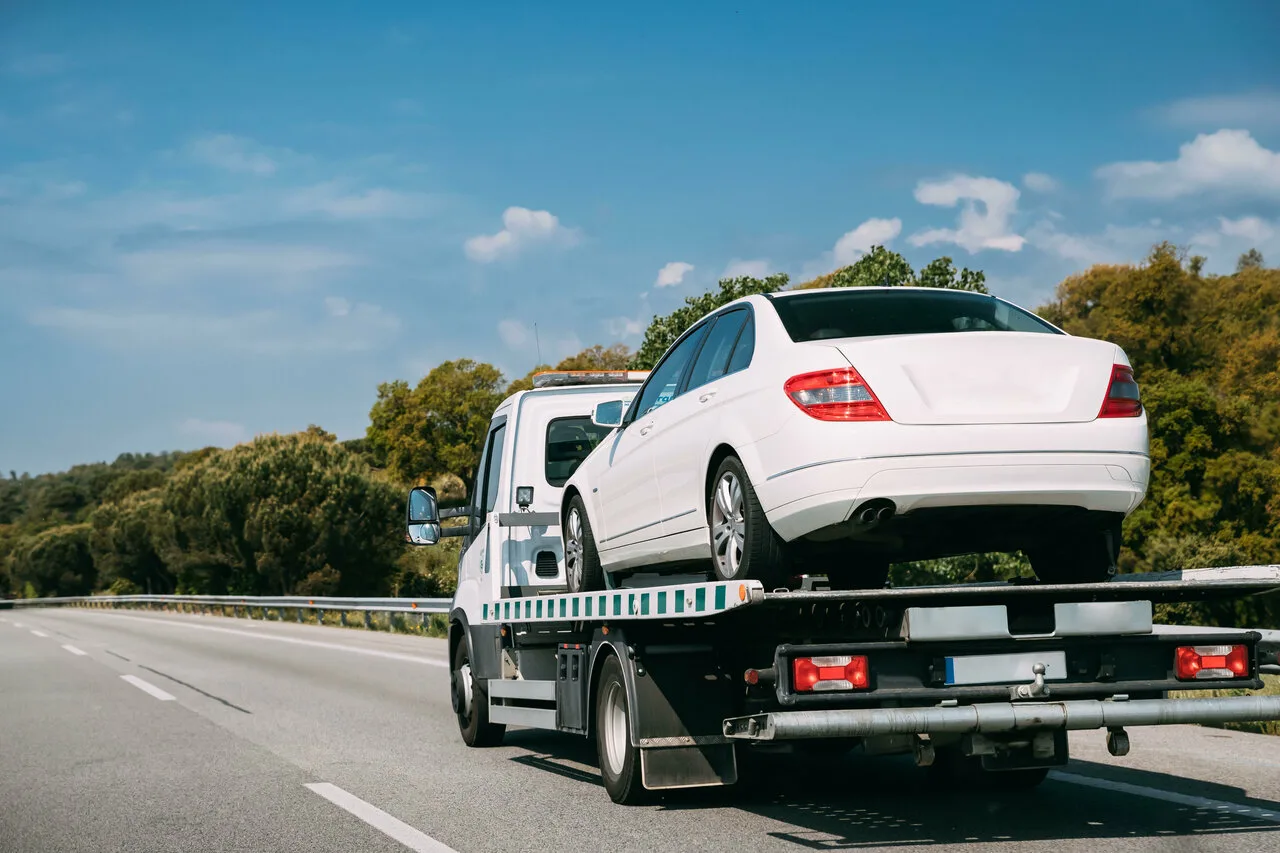 Rent a Tow Truck: Motovexwva's Fleet Ready for Your Needs